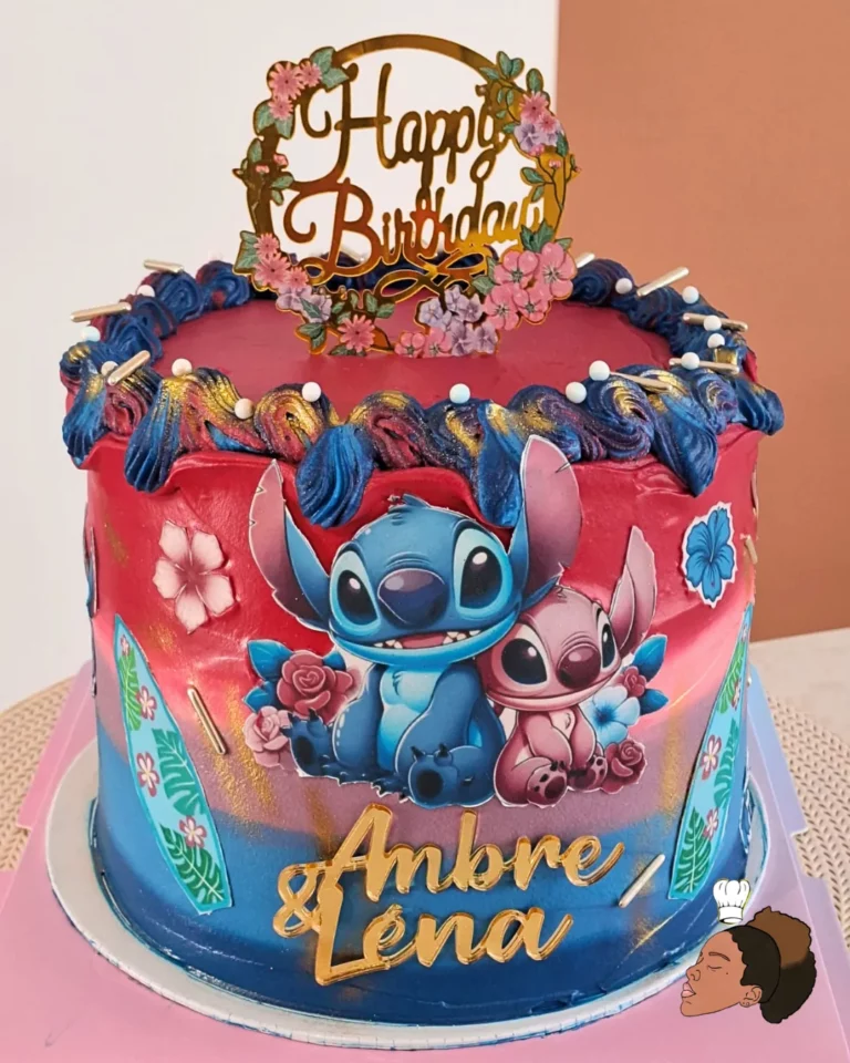 Gâteau d'anniversaire enfant — personnages bleu — Melksweets, cake design à Bernes-sur-Oise