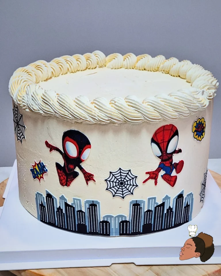Gâteau d'anniversaire enfant — super héros rouge — Melksweets, cake design à Bernes-sur-Oise