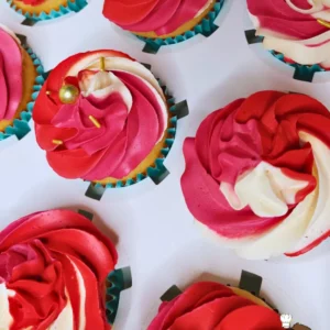 Gourmandise artisanale — cupcakes fruits rouges — Melksweets, cake design à Bernes-sur-Oise