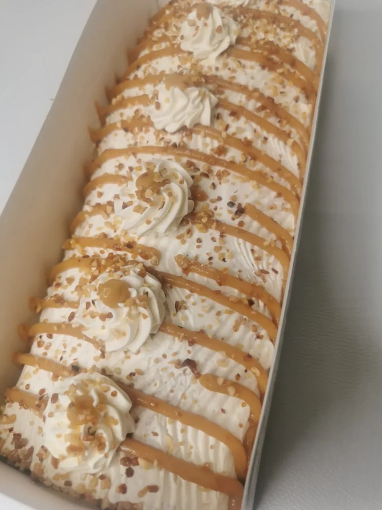 Bûche Délicate — 6 à 8 parts