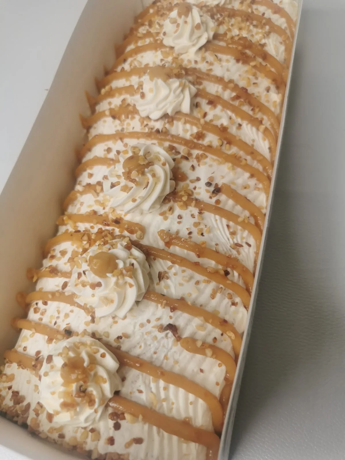 Création de saison — bûche — Melksweets, cake design à Bernes-sur-Oise