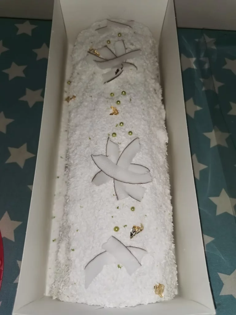 Création de saison — bûche — Melksweets, cake design à Bernes-sur-Oise